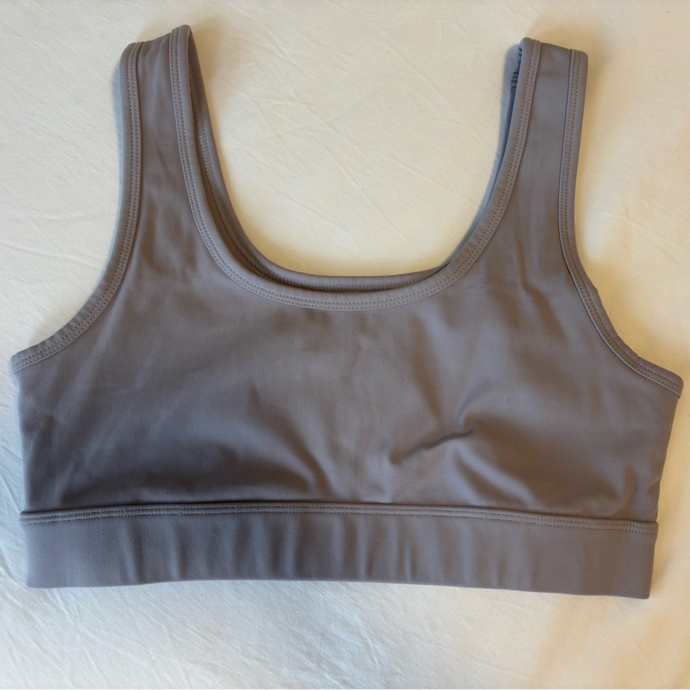 PRE-OWNED Azur Fit Lilac Sports Bra | L